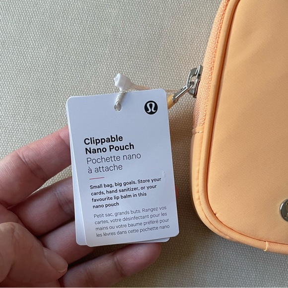 Lululemon Clippable Nano Pouch - Rock Melon - Picture 9 of 11